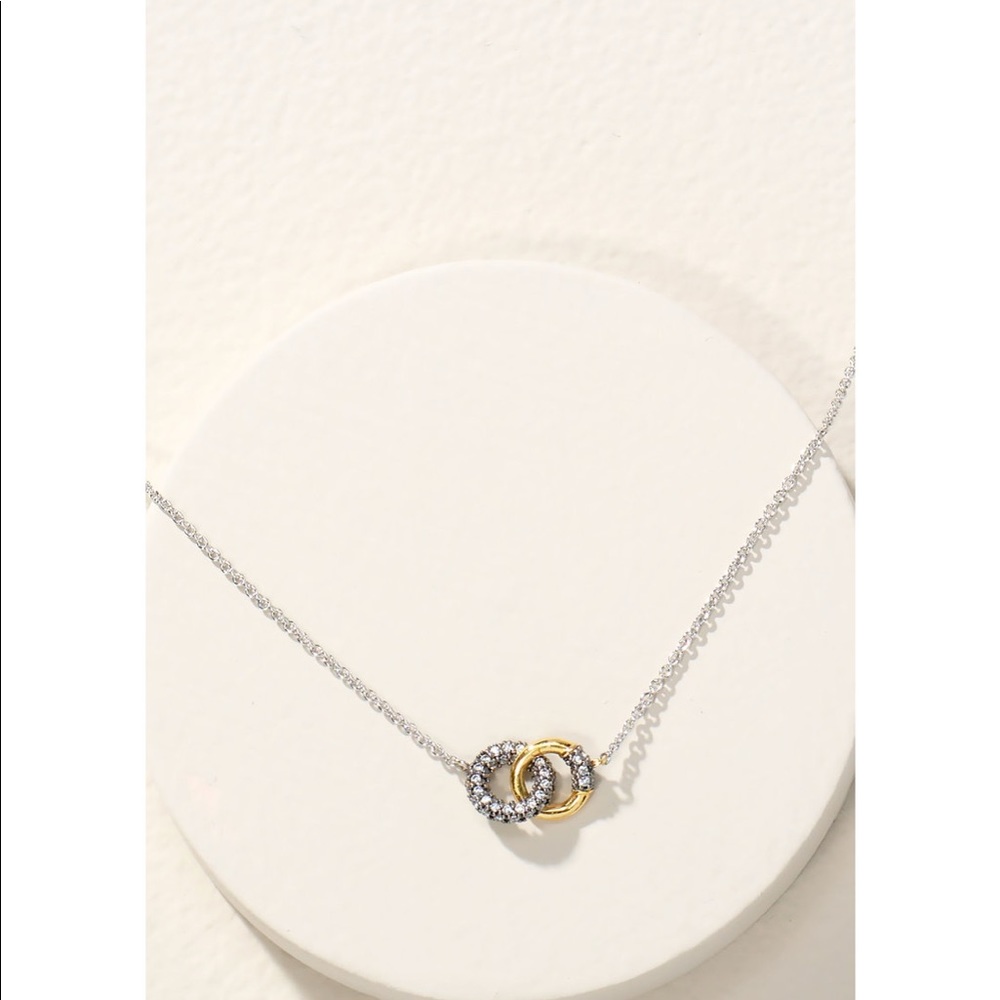 S&D Delicate Interlock Necklace